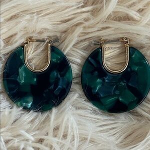 Stylish Green and Gold Hoop Earrings